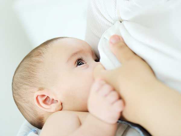 Anne Sütü: Bebeğin İlk Doğal Aşısı!