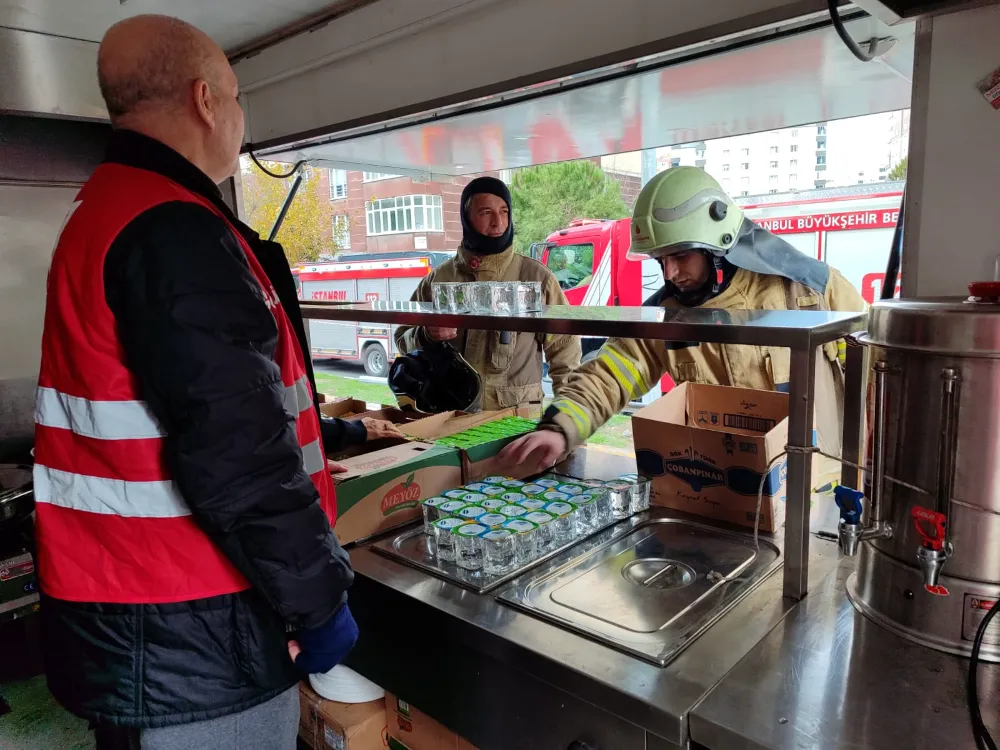 Kızılay Beylikdüzü Şubesinden Patlama Bölgesine Hızlı Destek