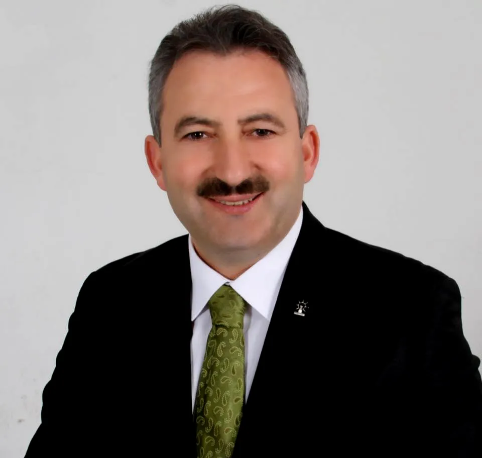 İZZET GÜNDOĞAR